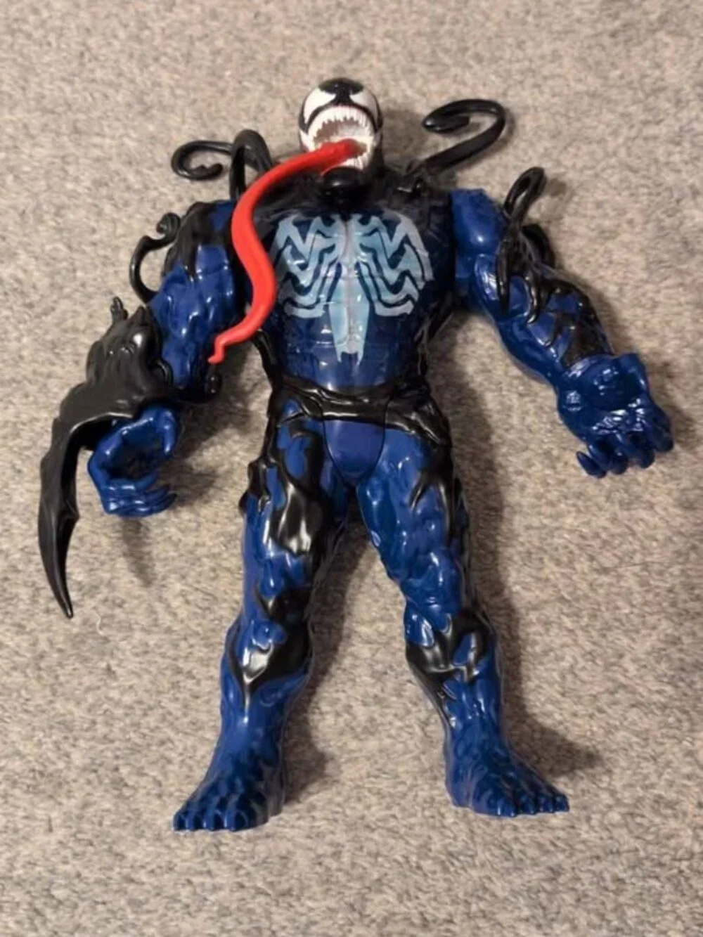 Big action figure Venom with liquid inside